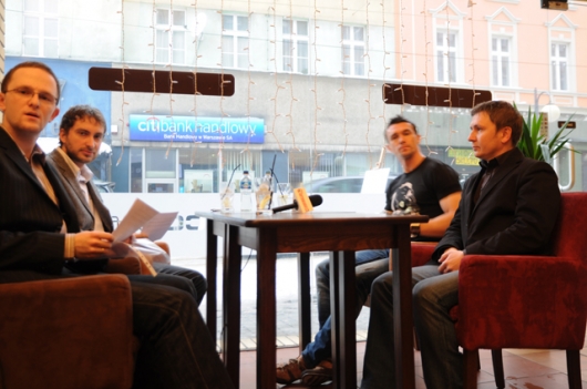 Mirosław Mosór i Wojciech Grzyb w Rozmowach na Wolności w Cafe Coco