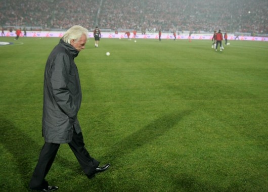 Nowa trawa na Stadionie Śląskim