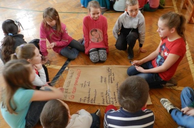 W SP nr 14 wzmacniają współpracę. Zobacz z kim?