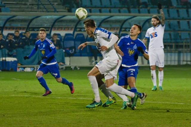Straszne lanie na Cichej. Lech rozgromił Niebieskich 5:0!