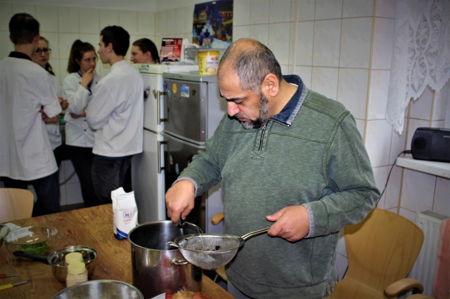 Hanys z Bagdadu uczył gotować