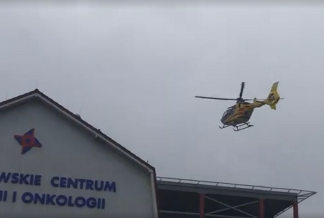 Helikopter wylądował na Truchana
