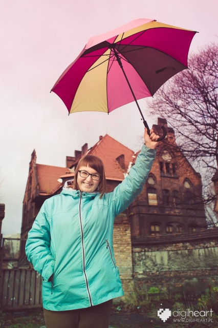 Rozłożyli parasol nad rzeźnią