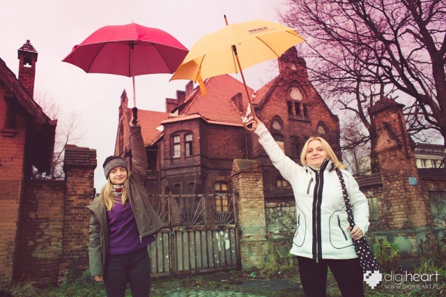 Rozłożyli parasol nad rzeźnią (mnóstwo zdjęć) 